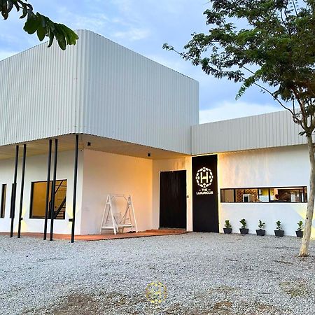 The Luxurious 1256, A Famosa Melaka Villa Alor Gajah Luaran gambar