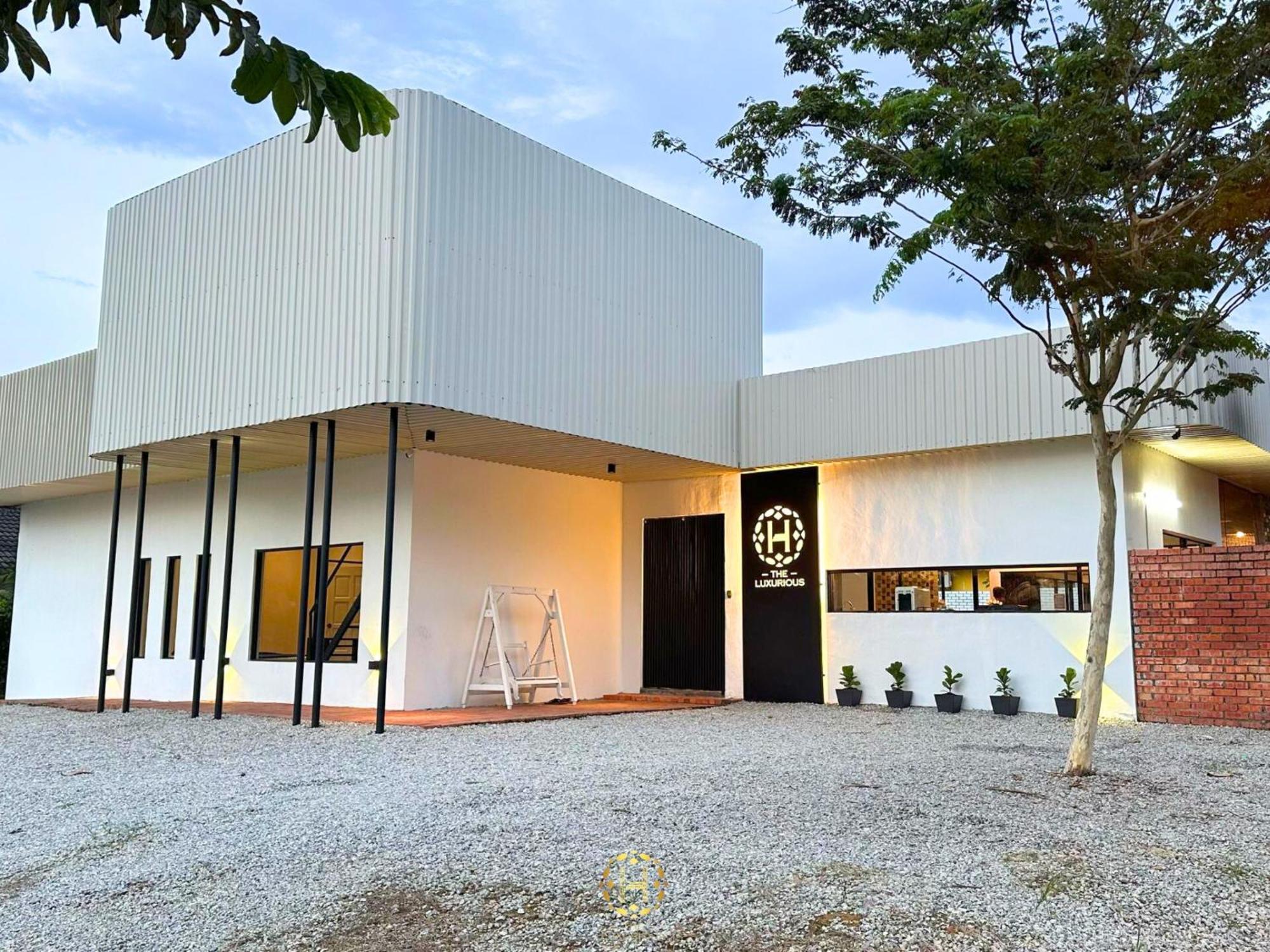 The Luxurious 1256, A Famosa Melaka Villa Alor Gajah Luaran gambar